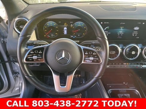 Used 2023 Mercedes-Benz GLA 250 4MATIC image 18