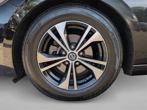 Used 2023 Nissan Sentra SV FWD image 23