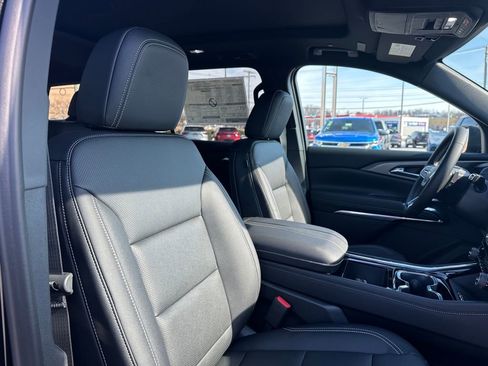 New 2026 Chevrolet Traverse LT w/ Sun and Wheel Package image 21