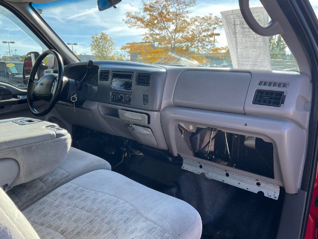 Used 1999 Ford F250 XLT AWD/4WD image 12