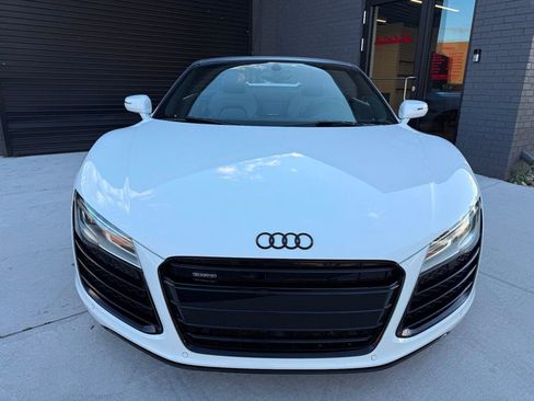 Used 2015 Audi R8 V10 image 2