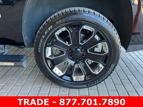 Used 2018 GMC Yukon Denali w/ Denali Ultimate Package image 9