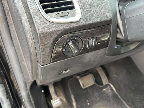 Used 2013 Dodge Durango R/T w/ Technology Group AWD/4WD image 23