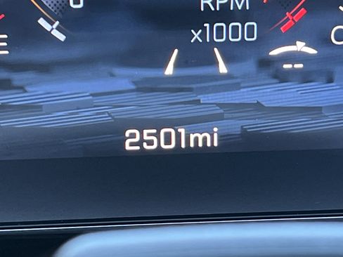 New 2026 Chevrolet Suburban High Country image 24