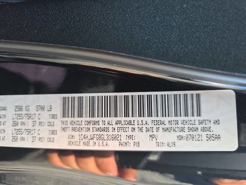 Used 2016 Jeep Wrangler Unlimited Rubicon image 26