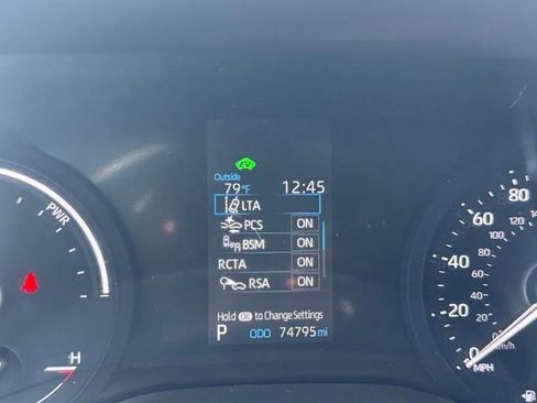 Used 2023 Toyota Sienna LE image 22