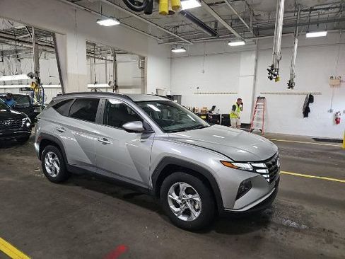 Used 2024 Hyundai Tucson SEL AWD/4WD image 1