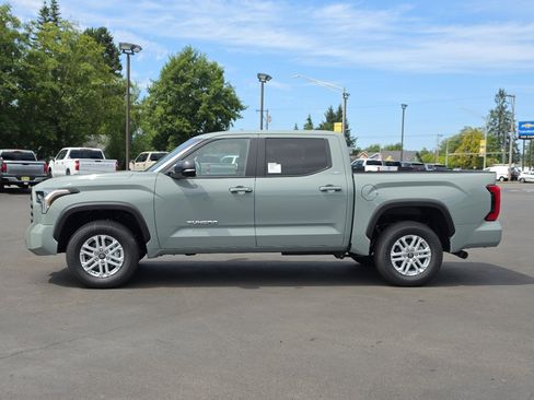 New 2026 Toyota Tundra SR5 AWD/4WD image 6