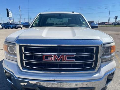 Used 2014 GMC Sierra 1500 SLT w/ SLT Crew Cab Value Package image 3