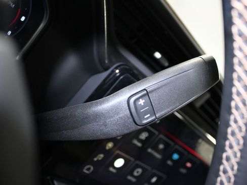 Used 2024 GMC Sierra 2500 AT4 w/ AT4 Premium Plus Package image 24