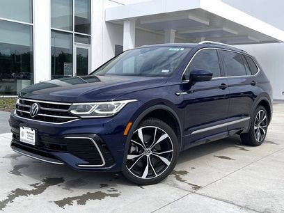 Certified 2023 Volkswagen Tiguan SEL R-Line