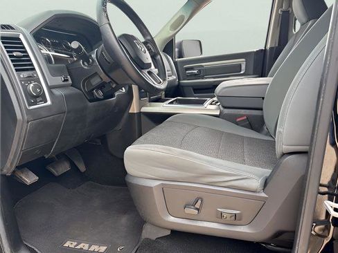 Used 2014 RAM 1500 Lone Star RWD image 30