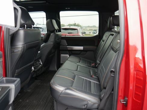 Used 2024 Ford F450 Platinum w/ FX4 Off-Road Package image 27