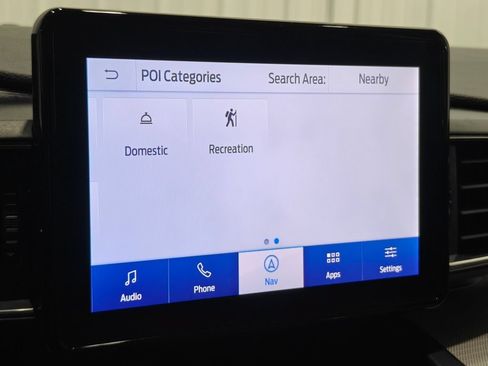Used 2020 Ford Explorer XLT w/ Equipment Group 202A AWD/4WD image 38