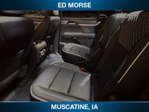 Certified 2025 GMC Acadia Denali w/ Super Cruise Package image 6