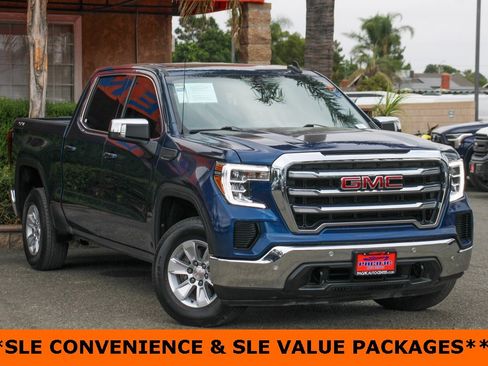 Used 2021 GMC Sierra 1500 SLE w/ Driver Alert Package I image 2