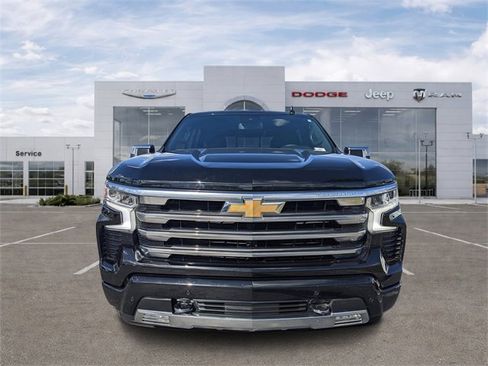 Used 2024 Chevrolet Silverado 1500 High Country image 6