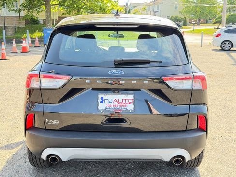 Used 2020 Ford Escape S FWD image 5