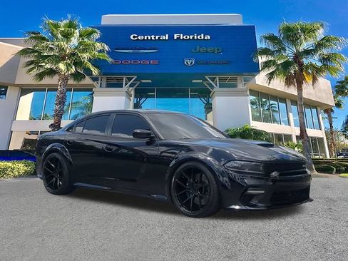 Used 2023 Dodge Charger Scat Pack RWD image 2