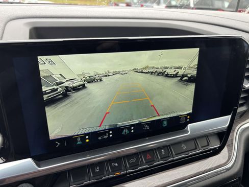 Used 2024 Chevrolet Silverado 2500 LTZ w/ LTZ Premium Package image 23