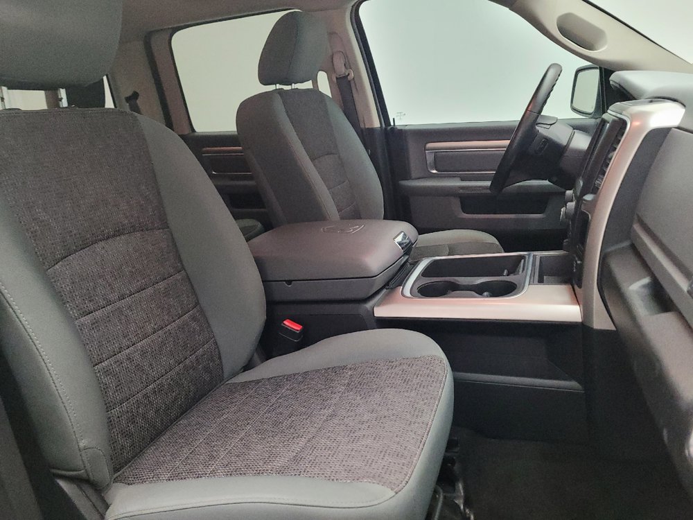 Used 2017 RAM 1500 Big Horn RWD image 21