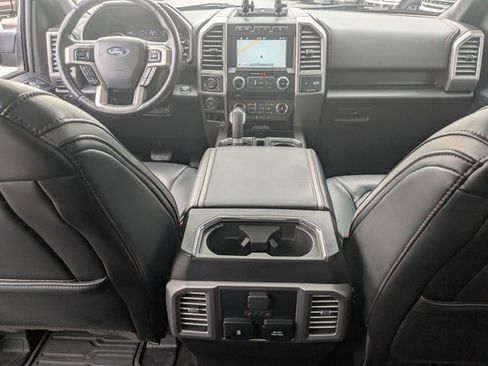 Certified 2018 Ford F150 Platinum w/ Equipment Group 701A Luxury image 23