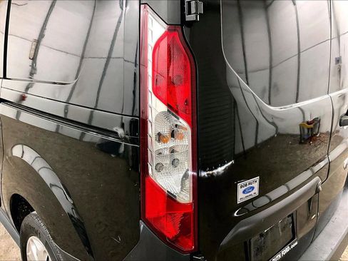 Used 2019 Ford Transit Connect XL image 26