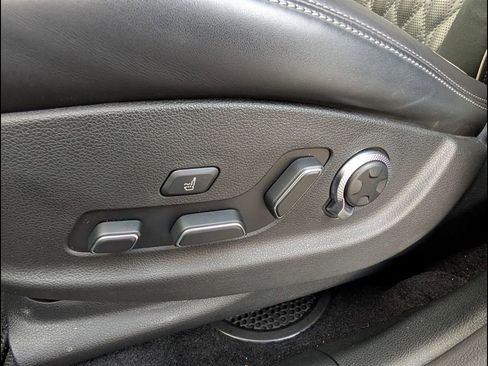 Used 2025 Genesis GV70 3.5T Sport w/ Sport Advanced Package AWD/4WD image 13