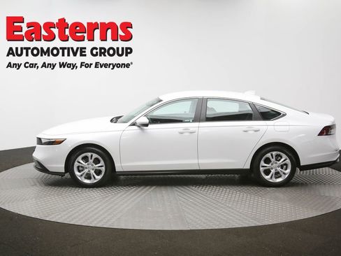 Used 2025 Honda Accord LX image 58