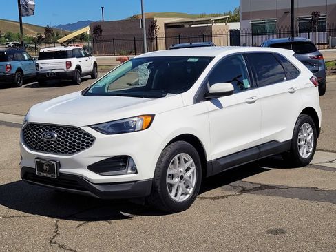 Used 2023 Ford Edge SEL w/ Convenience Package AWD/4WD image 7