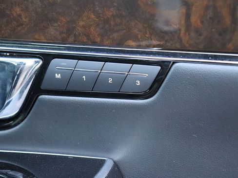 Used 2019 Jaguar XJ L Portfolio image 50