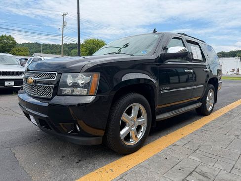 Used 2013 Chevrolet Tahoe LTZ AWD/4WD image 4
