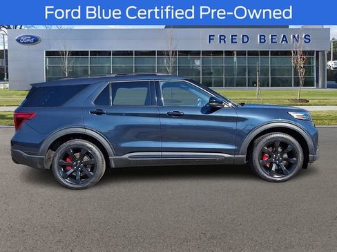 Certified 2022 Ford Explorer ST w/ Equipment Group 401A AWD/4WD image 9