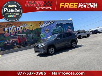 Used 2025 Toyota RAV4 XLE AWD/4WD video 1