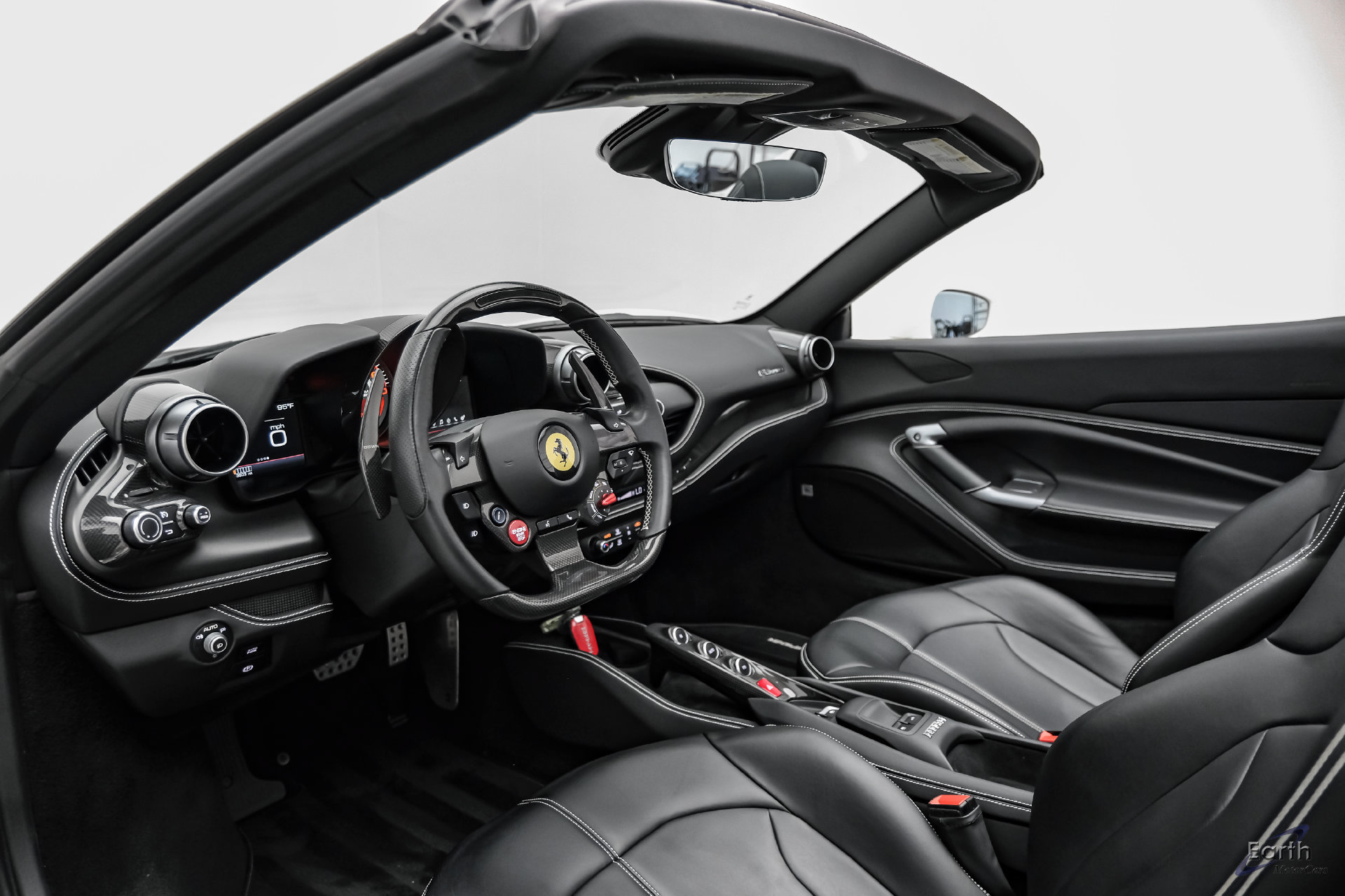 Used 2022 Ferrari F8 Tributo RWD image 46
