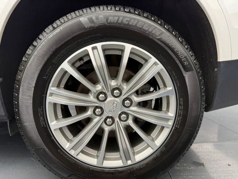 Used 2018 Cadillac XT5 Luxury w/ Driver Awareness Package AWD/4WD image 43