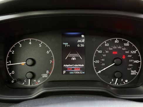 Used 2023 Toyota Corolla LE w/ LE Premium Package FWD image 31