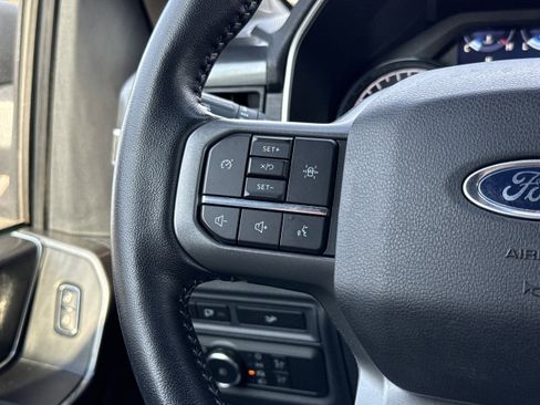 Certified 2022 Ford F150 XLT w/ Equipment Group 302A High image 17