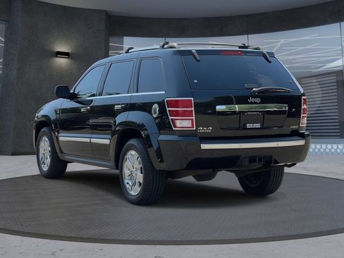 Used 2010 Jeep Grand Cherokee Limited w/ Mopar Chrome Edition Group AWD/4WD image 3