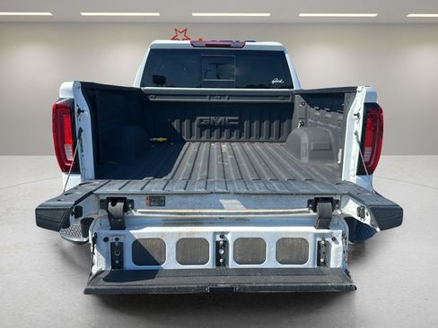 Used 2022 GMC Sierra 1500 SLT w/ SLT Premium Plus Package AWD/4WD image 22
