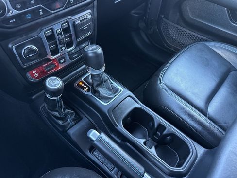 Used 2021 Jeep Wrangler Unlimited Rubicon 4xe w/ Steel Bumper Group image 22