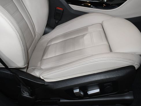 Used 2023 BMW X4 M40i AWD/4WD image 14