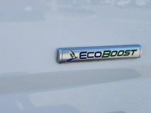 Used 2019 Ford Ranger XL w/ Equipment Group 101A Mid RWD image 10