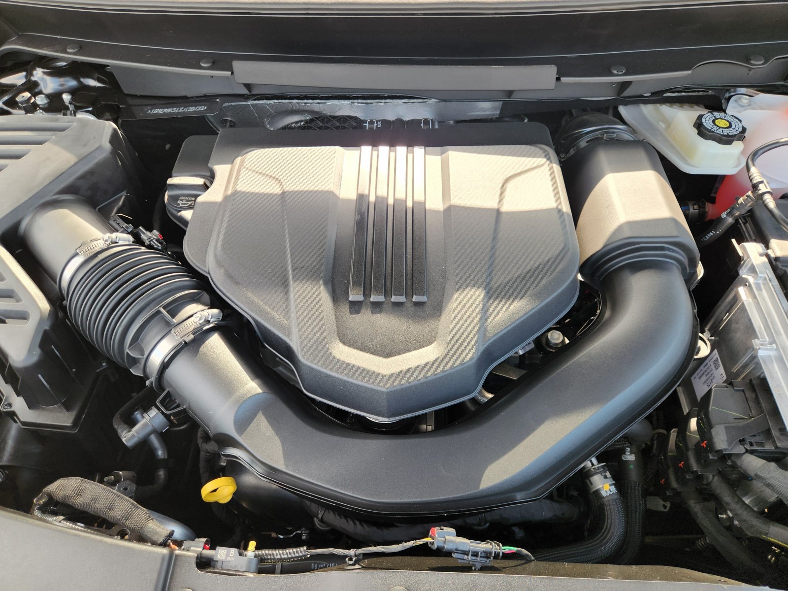 New 2027 Chevrolet Traverse LT FWD image 26