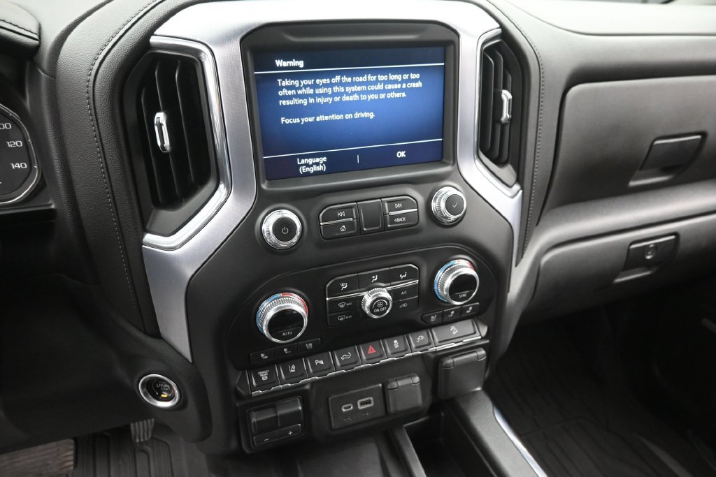 Used 2022 GMC Sierra 2500 SLT w/ SLT Premium Package AWD/4WD image 17