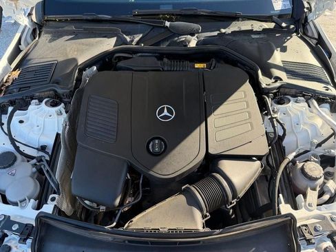 Used 2024 Mercedes-Benz C 300 4MATIC Sedan image 25