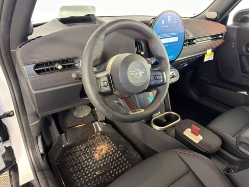 New 2026 MINI Cooper S image 4