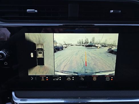 Used 2024 GMC Sierra 2500 Denali w/ Denali Reserve Package image 26