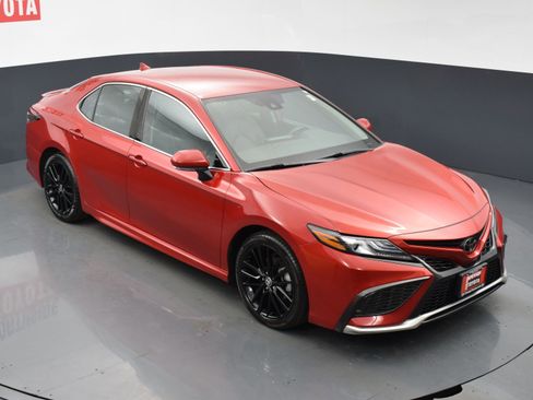 Used 2023 Toyota Camry XSE image 24