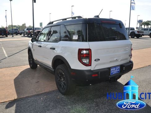 New 2026 Ford Bronco Sport Badlands w/ Badlands Tech Package AWD/4WD image 3